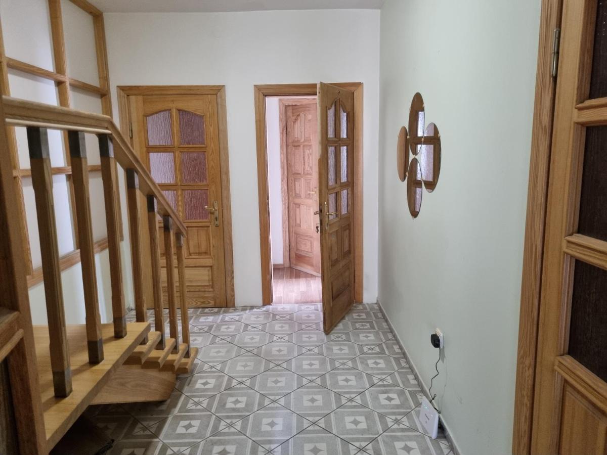 Livingpalanga Meta1 Apartman Kültér fotó