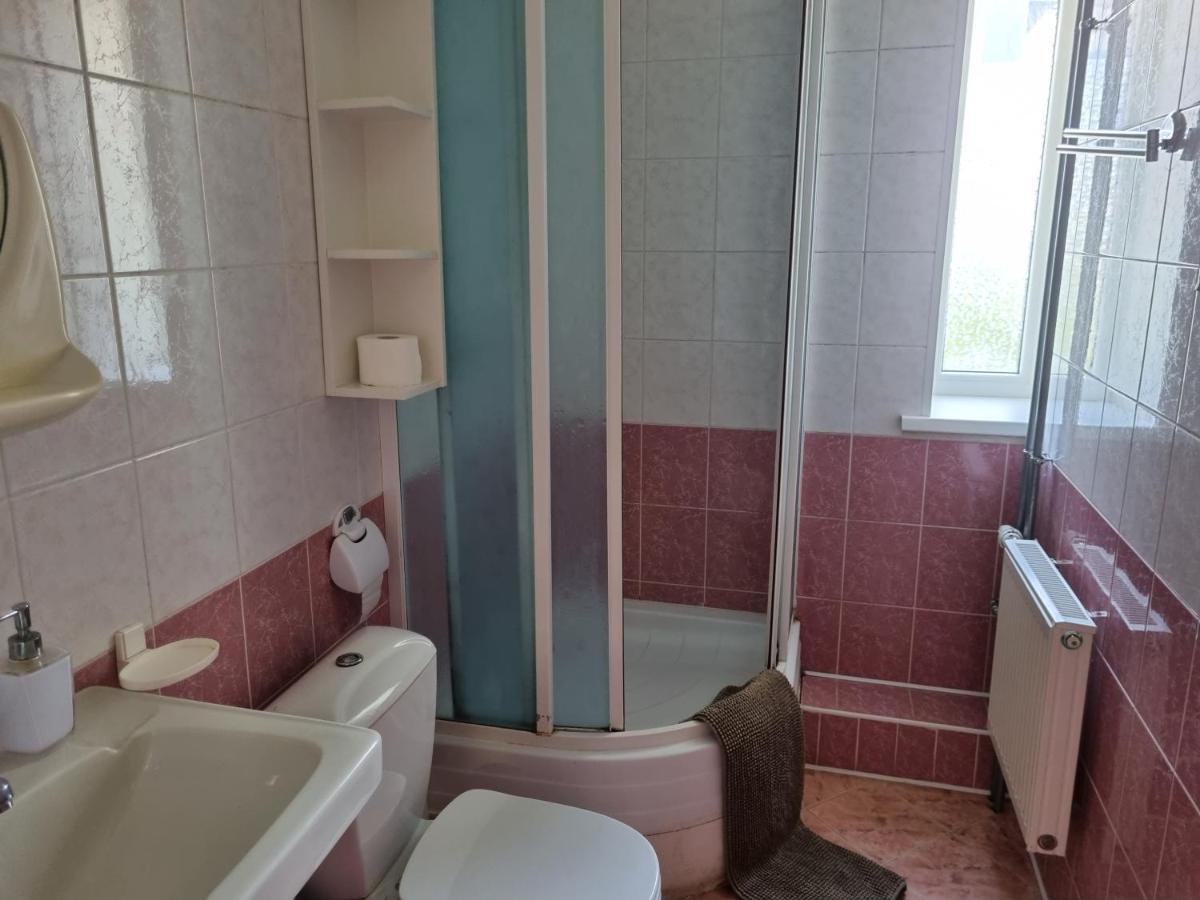 Livingpalanga Meta1 Apartman Kültér fotó
