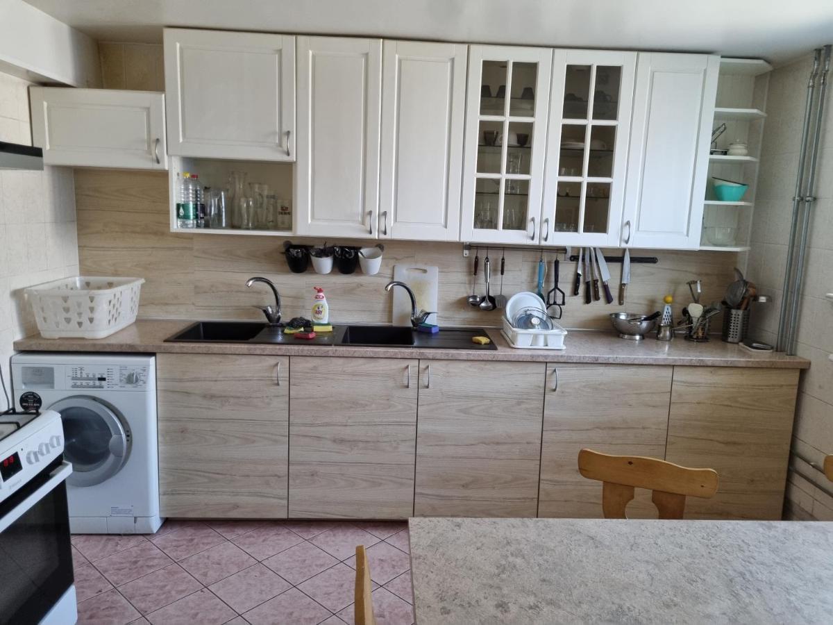 Livingpalanga Meta1 Apartman Kültér fotó